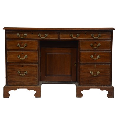 Lot 237 - Victorian mahogany kneehole desk