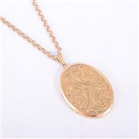Lot 205 - A 9 carat yellow gold oval locket and chain,...