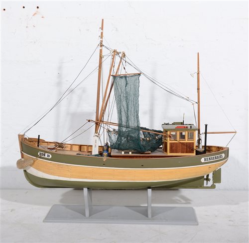 Lot 1058 - A scale model Bensersiel boat model 'Shrimp',...