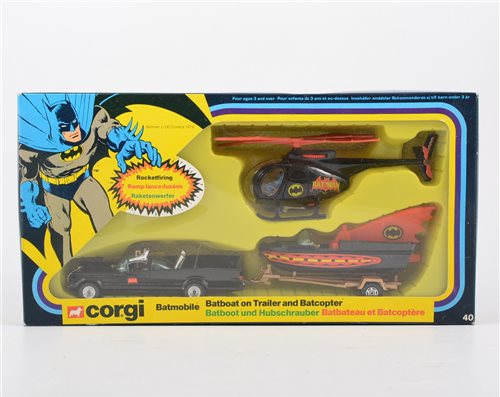 Lot 1144 - Corgi Toys GS40 Batman gift set, with...