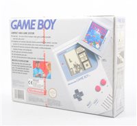 Lot 1374 - Nintendo Game Boy hand held console with...