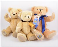 Lot 1424 - Merrythought Diamond Jubilee bear boxed,...