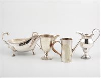 Lot 415 - Miscellaneous plated ware, including toast...