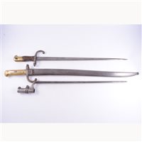 Lot 259 - French bayonet, St Etienne 1872, 56cm blade,...