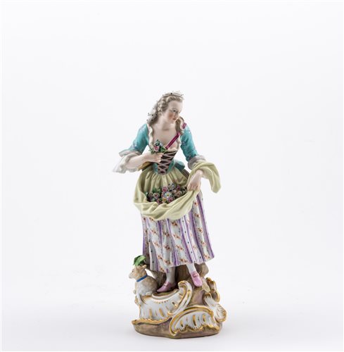 Lot 7 - Meissen porcelain figure of a lady shepherdess,...