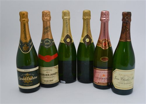 Lot 131 - Assorted Champagnes, including: Perrier-Jouet...