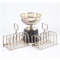 Lot 160 - A pair of silver-plated toast racks, ...