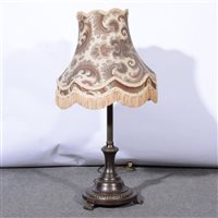 Lot 453 - A patinated metal table lamp