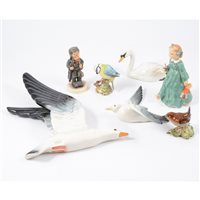 Lot 4 - Beswick, Seagull, wall ornament, 29cm; two...