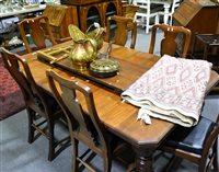 Lot 440 - A Victorian mahogany extending dining table