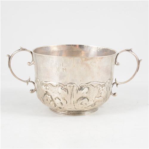 Lot 96 - Two handle silver porringer, maker's mark WR over goose, late 17th or early 18th century.