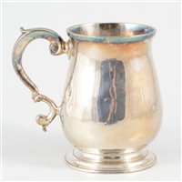 Lot 102 - George II silver baluster mug, Thomas Teale, London, 1734.