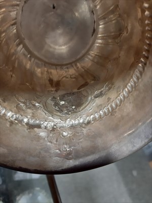 Lot 394 - William & Mary style porringer, indistinct maker's mark, London 1769 [sic]