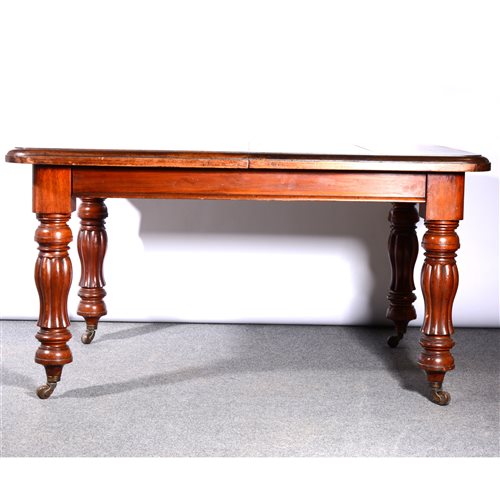 Lot 459 - Late Victorian walnut wind-out dining table,