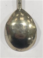 Lot 149 - Elizabeth I silver gilt seal top spoon, maker's mark a bush(?), London, 1582.