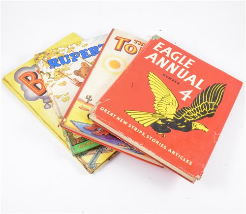 Lot 147 - Children's Annuals and books, including The Eagle, The Topper, The Victor