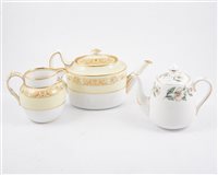 Lot 30 - Spode Copeland part tea and dinner services, including Luneville pattern