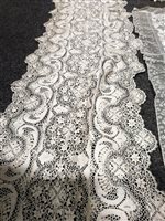 Lot 224 - AMENDED - Collection of 19th Century/ early 20th Century lace