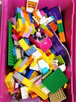Lot 136 - Sindy furniture, and selection of Lego