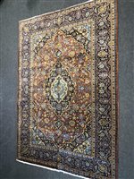 Lot 433 - Kashan carpet, 288 x 200cm.