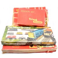 Lot 24 - Tri-ang and Hornby OO gauge railway sets