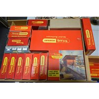 Lot 5 - Hornby Tri-ang model railway, mostly good condition, small number of engines.