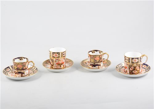 Lot 22 - Five Royal Crown Derby coffee cans and saucers, Imari pattern number 4591