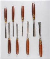 Lot 101 - Set of 20 Marples carving chisels with trade decal.