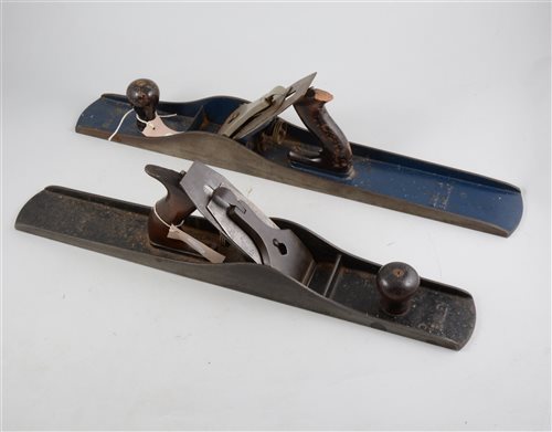 Lot 118 - Early USA No.7 for plane and Stanley No.8 fore plane. (2)