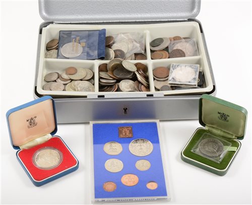 Lot 253 - Collection of coins, including a Victoria Crown 1899; two Victorian florins; George III penny 1806; etc.