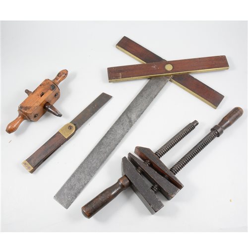 Lot 178 - A quantity old collectable wood working tools - a Rabone boxwood draughtsman's square No. 1507 12" and 24" , a Stanley hand drill, rosewood and brass faced adjustable T square