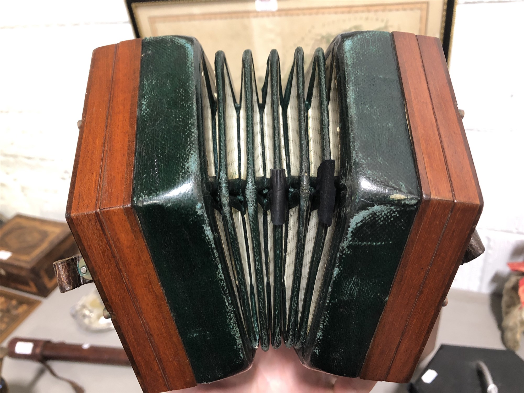Lot 173 Victorian concertina, T. Crocer, 483 Oxford