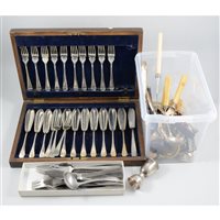 Lot 162 - Silver plated canteen of cutlery and other sundry cutlery.