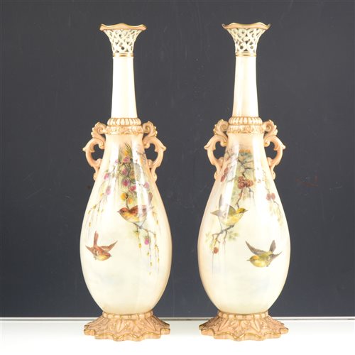 Lot 20 - Pair of Locke and Co. Worcester ornamental vases.