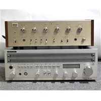 Lot 196 - Vintage audio; Akai AA-5500 amplifier and an Aiwa AM/FM stereo receiver model AX-7600, (2).