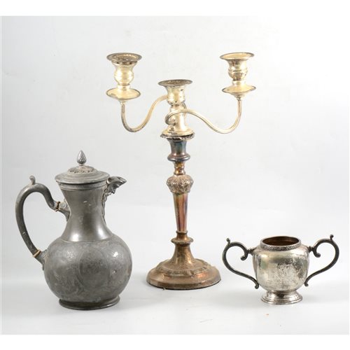 Lot 139 - A mixed quantity of silver plate, pewter and stainless steel, to include teapots, sugar bowls, fruit bowl, candelabra, candlesticks, a pewter jug, and a stainless steel hip flask.