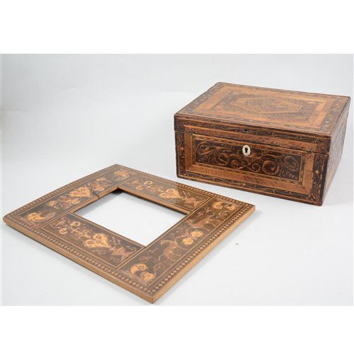 Lot 168 - George III straw-work box, and a Sorrento marquetry photograph frame (2)