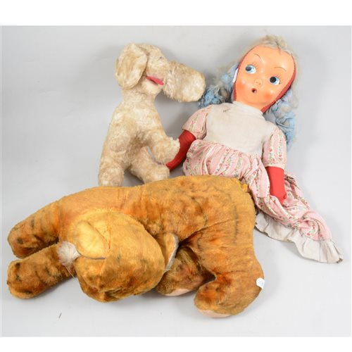 Lot 184 - A Pedigree celluloid doll, doll shaped nightdress case, straw filled dog and tiger, two felt toys, Vistascreen viewfinder and cards.