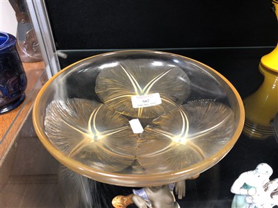 Lot 587 - A René Lalique opalescent amber glass dish, 'Volubilis' design, introduced 1921