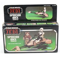 Lot 232 - Star Wars Return of the Jedi Speeder Bike Vehicle set with action speed flaps, Kenner, in original box still factory sealed.