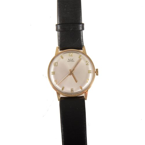 Lot 249 - Astral by Smiths - a gentleman's yellow metal wrist watch with circular baton dial with even Arabics having a centre seconds hand in a 33mm diameter case