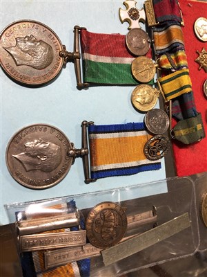 Lot 167 - Medals: A collection