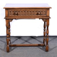 Lot 440 - Reproduction oak side table.