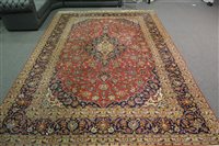 Lot 479 - Kashan carpet