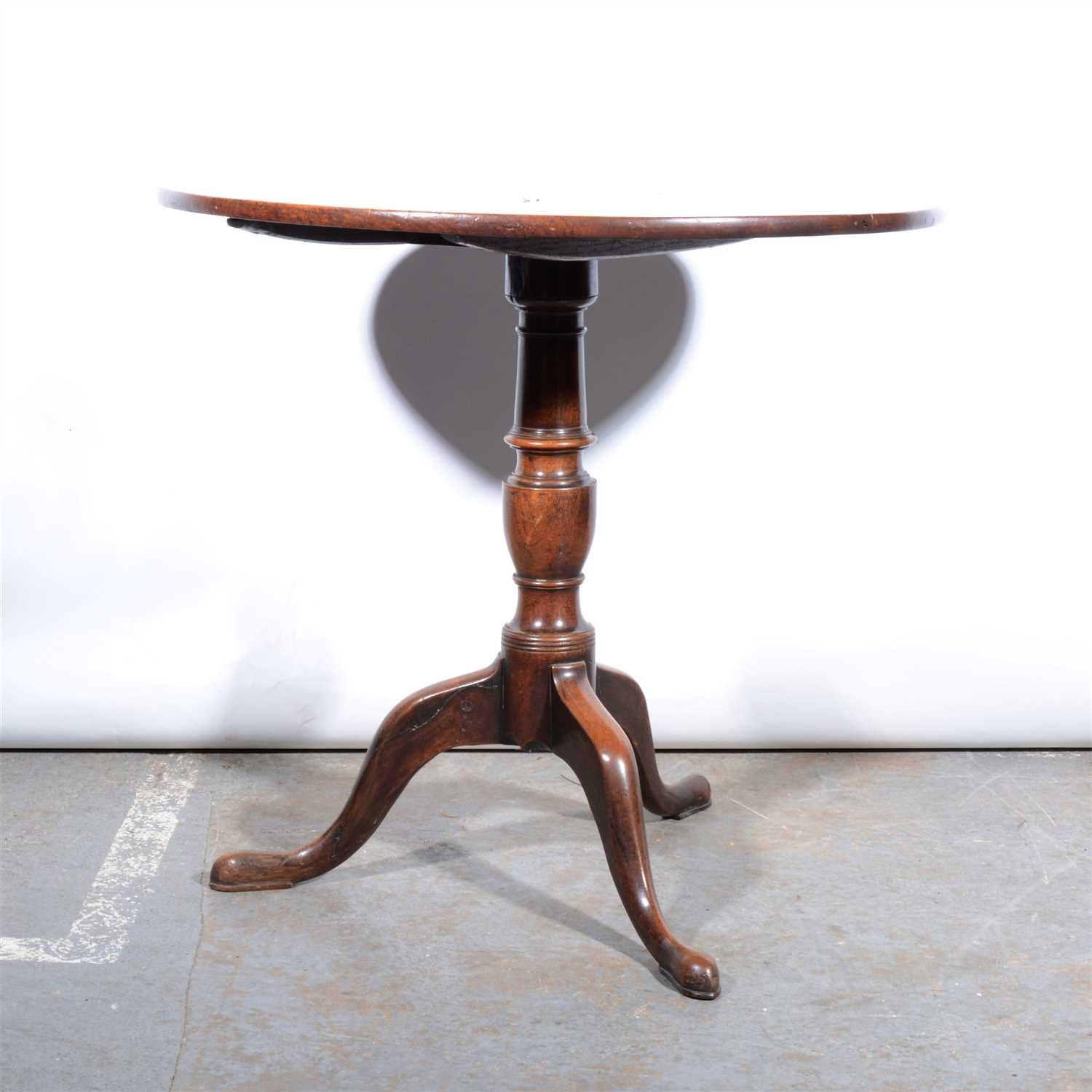 Lot 441 - Georgian mahogany pedestal table, ...