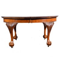 Lot 340 - Edwardian red mahogany extending dining table