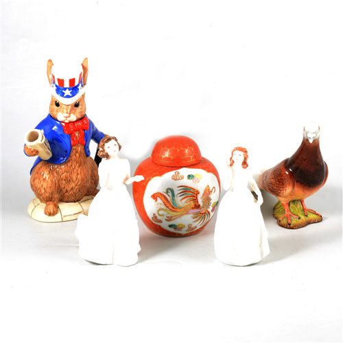 Lot 55 - Assorted decorative ceramics and tableware.