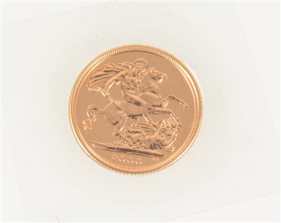 Lot 207 - A Full Sovereign - Queen Elizabeth II 2000, George & The Dragon back, sealed in plastic, boxed.