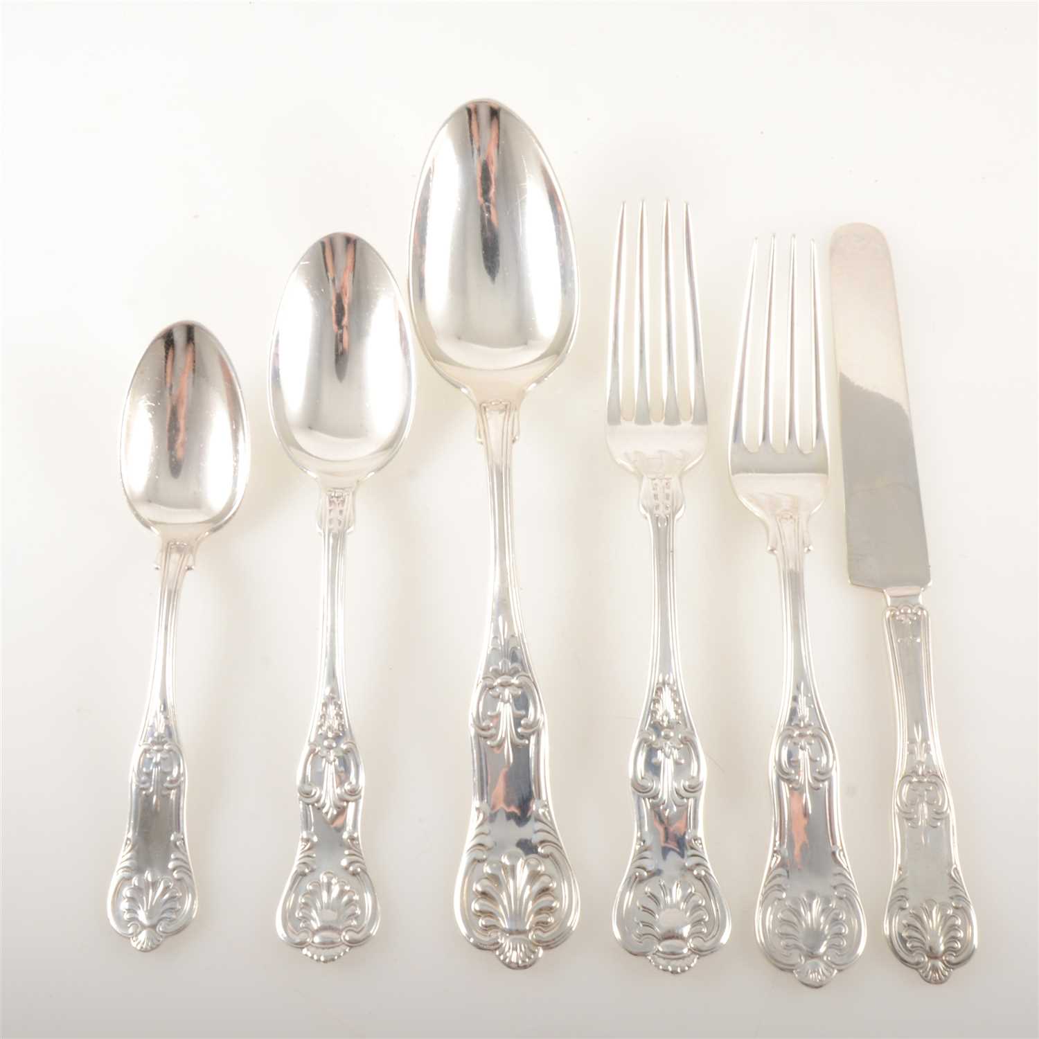 Lot 103 - Canteen of American Sterling silver cutlery, Howard & Co, New York, circa 1900