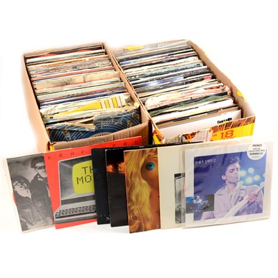 Lot 496 - AMENDMENT - these are all singles, no LPs in this lot. Vinyl music record singles; 1960s to 1990s music, approximately 250+